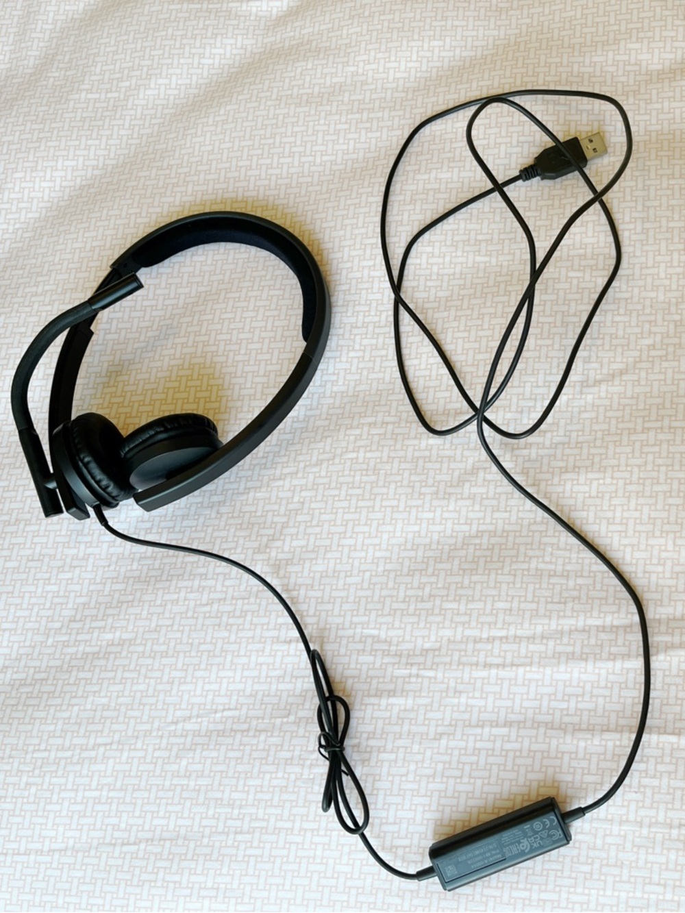 Wired Over-Ear Headphones in Black